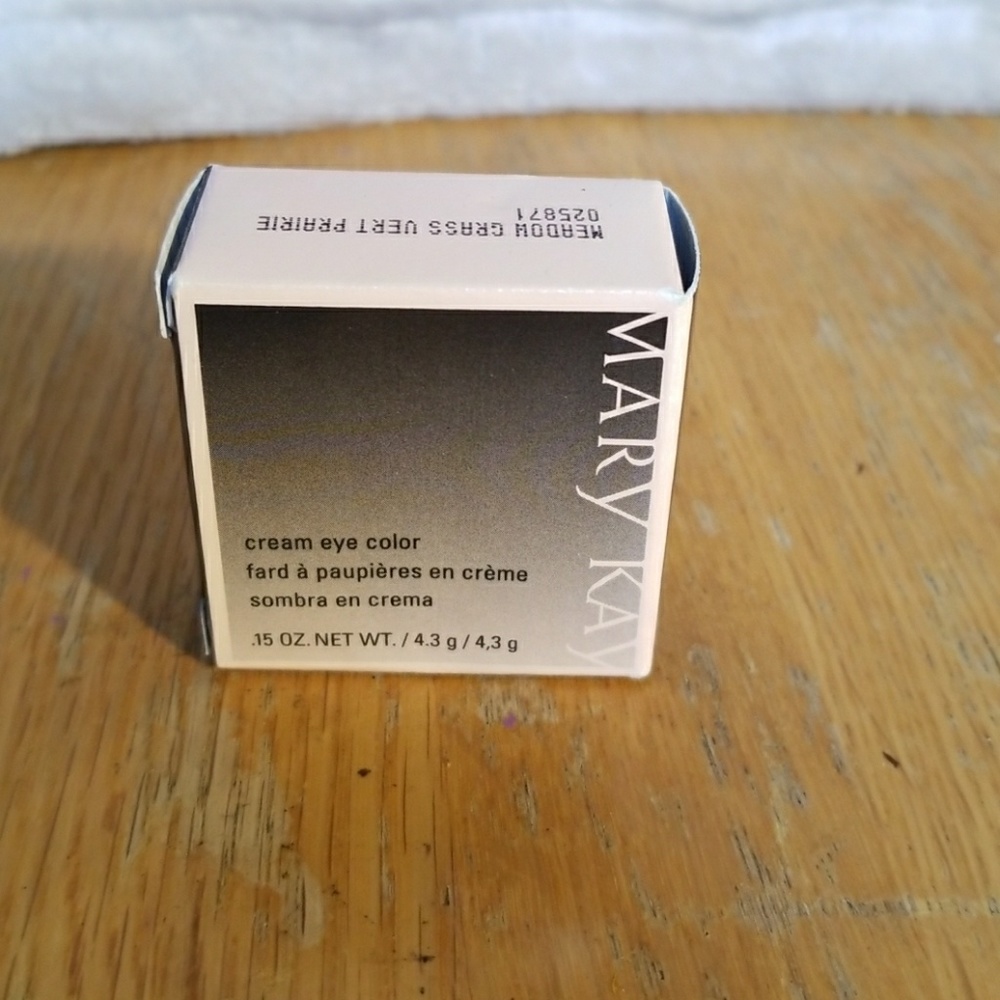 Mary Kay Cream Eye Color